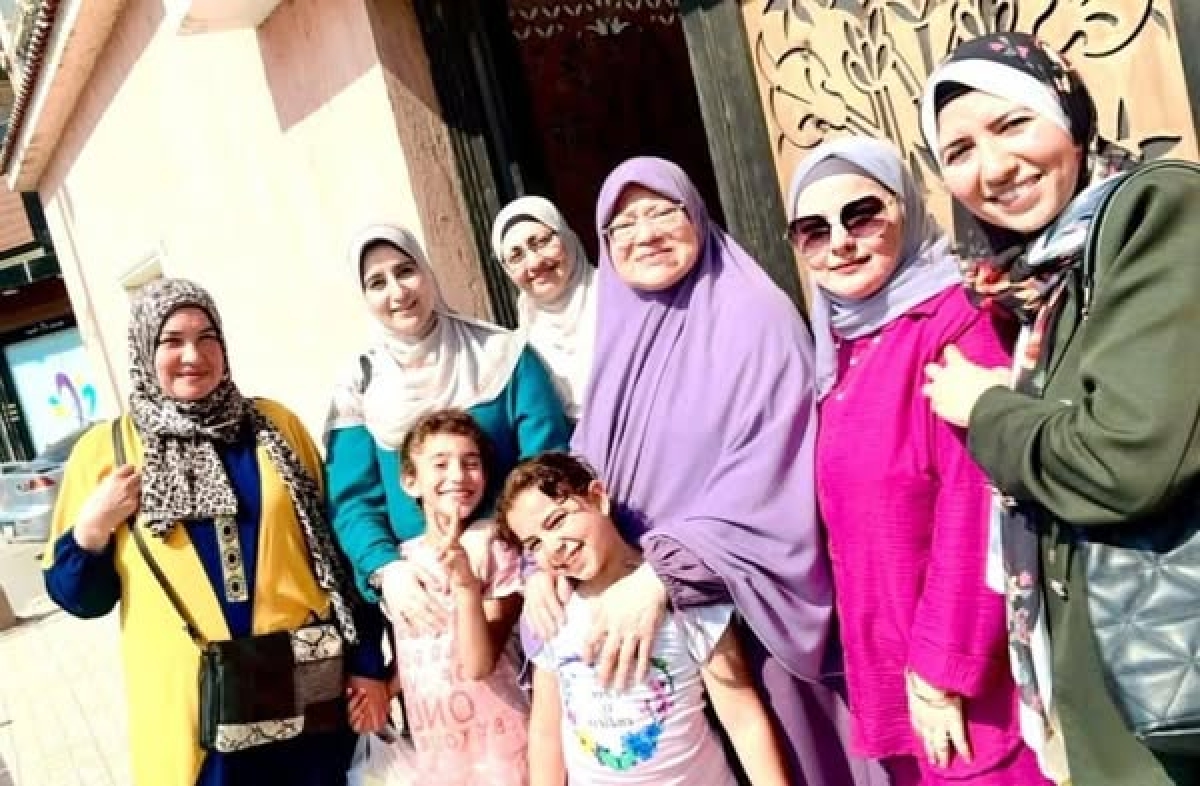 زيارة ميدانية لمؤسسة رعاية الأيتام (بنات) وتقديم التهنئة لهم احتفالا بعيد الأضحى المبارك.